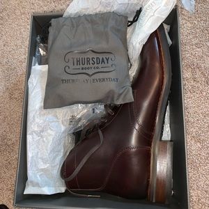 11 Thursday Boot co